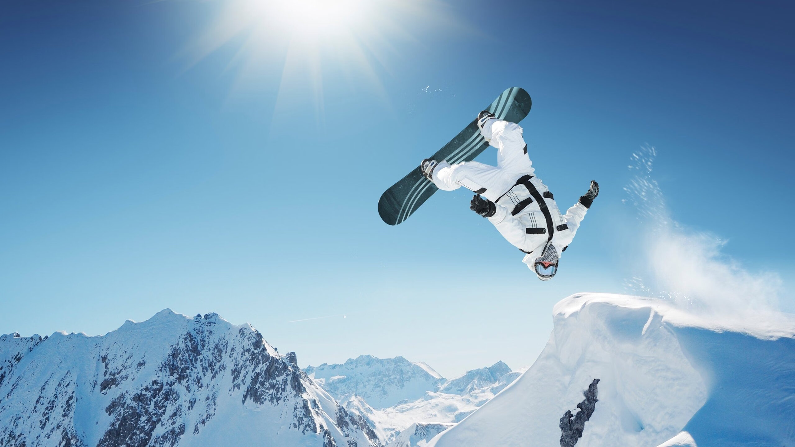 东契奇高光映照赛场，火箭精神点燃逆转奇迹