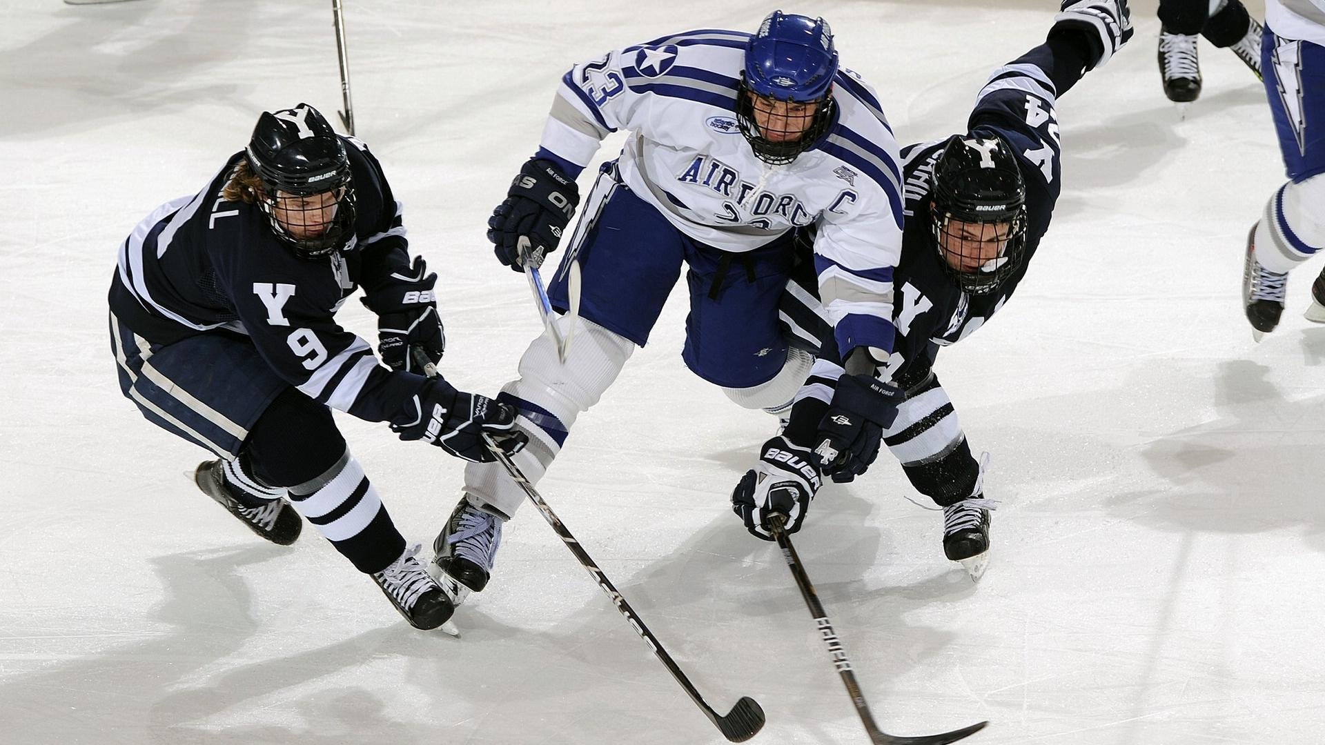 鹈鹕对阵步行者，塔图姆主宰比赛走向