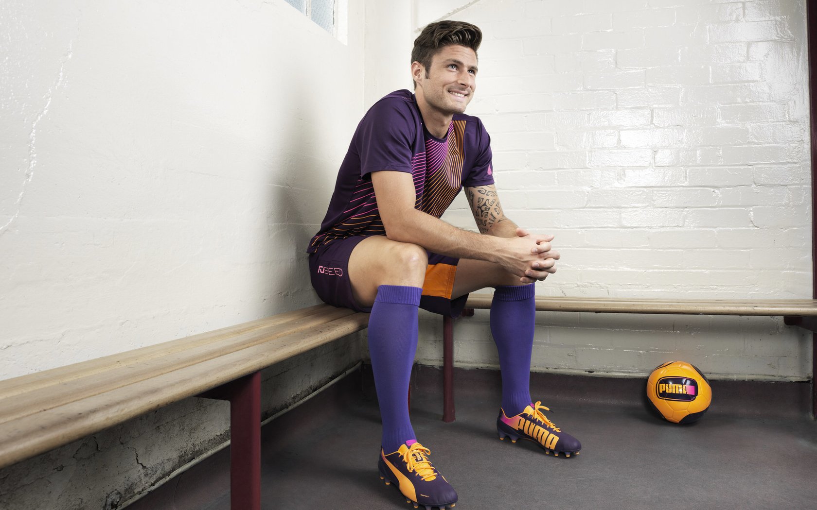 从巴斯克到加勒比，阿尔瓦雷斯一锤定音，毕尔巴鄂竞技的南美攻略